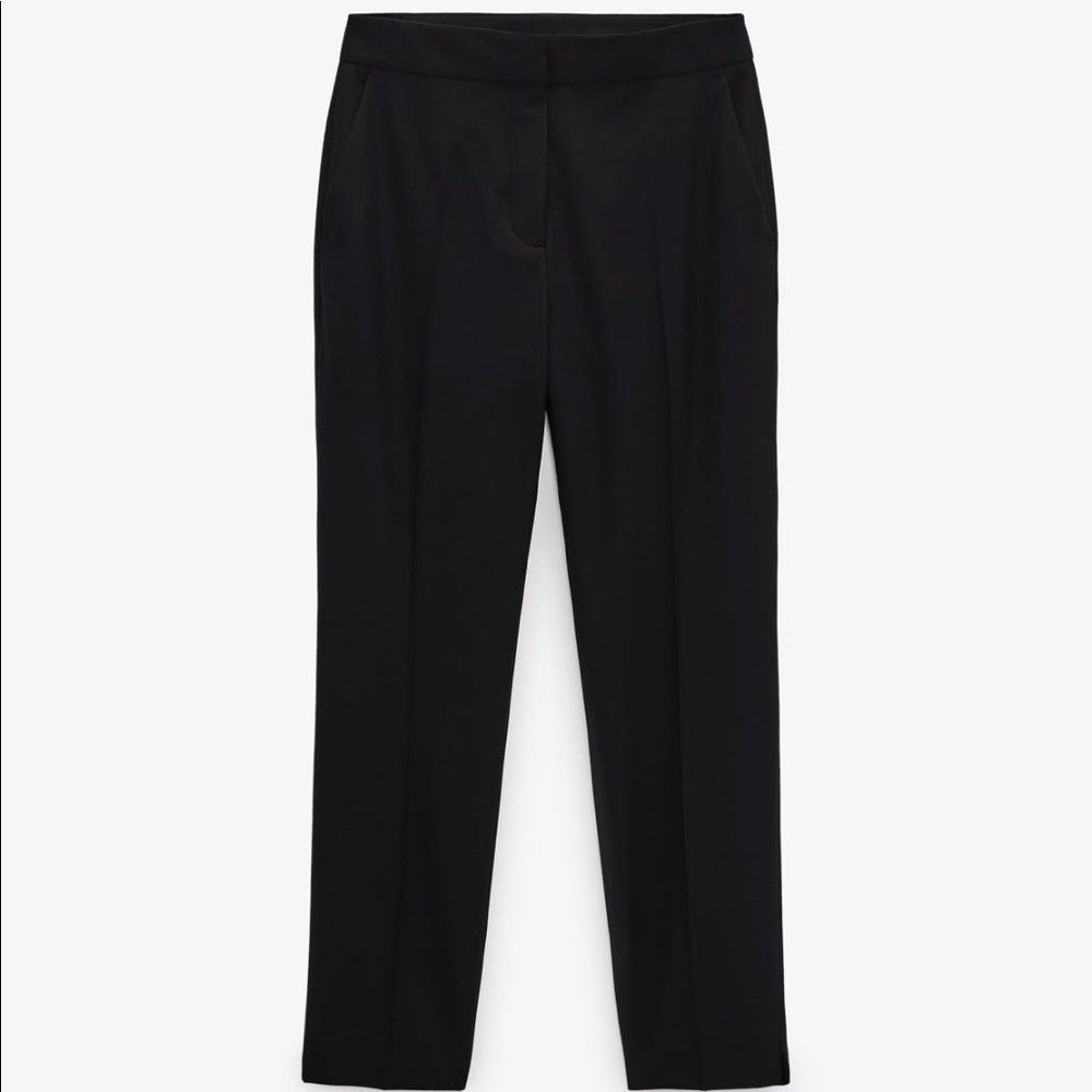 NWT! Zara Black Ankle Pants - Size 4